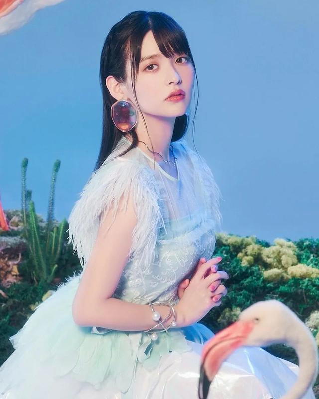 哦美女奥特曼（奶系美女上坂堇拥有火辣身材的特利迦）