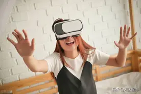 VR产业链专题研究报告：硬件加速迭代创新，内容崛起势能强劲图片