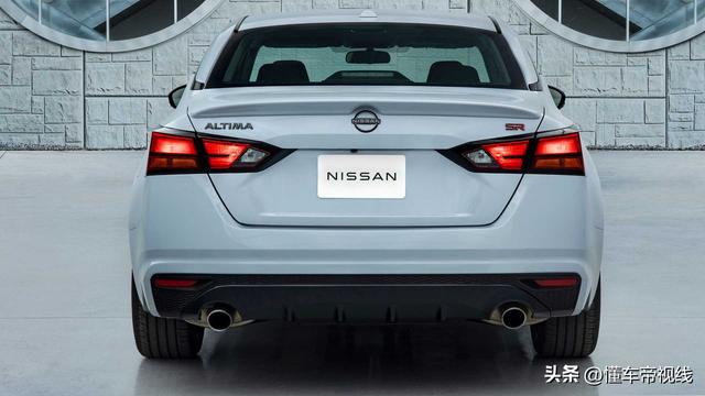 新车｜约人民币17.9万起 换装“黑化”格栅！2023款日产Altima发布