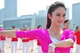 跳广场舞有益还是有害图片