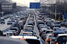 4月车市销量暴跌！是车企没得车，还是大家不想买车了？图片