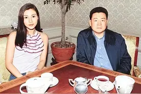 刘銮雄开记者会，称The one大楼与李嘉欣无关，嘲娱乐圈鬼与魔多图片