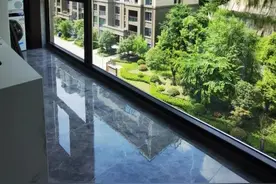 听我一句劝，这样的房子千万别装落地窗了，真是妥妥的智商税图片