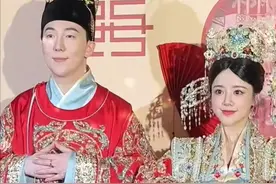 广东档口小妹，网恋遇见韩国顶级高富帅，订婚52万彩礼上韩媒报道图片