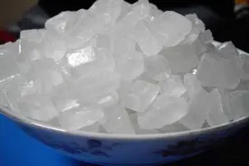 冰糖被称为“保健糖”，经常吃到底有没有好处？几个知识你要了解图片