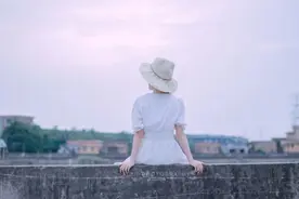 北大三女生夜聊被群嘲：女性无论多大年龄，都要读读上野千鹤子图片