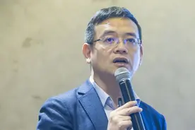 但斌在做一种很新的投资图片