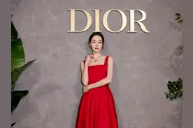 迪奥再次辱华引众怒，热巴粉丝为洗白不惜拉众星共沉沦遭非议图片