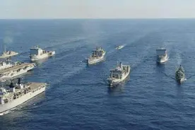 中国大陆海军16艘战舰包围台湾，台中将高安国：两岸统一倒数计时图片