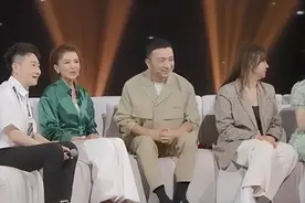本期《星光大道》又见新奇事选手卖衣服朱迅和小尼不再是推星人了图片