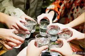 酒桌文化终结者，广东人走红网络，网友：这是一股“清流”图片
