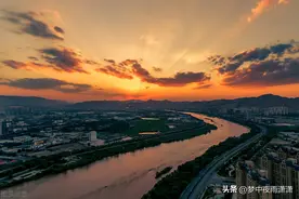 魔心佛命，水瓶座图片
