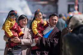 这就是年味！央媒记者教你这样拍全家福！图片