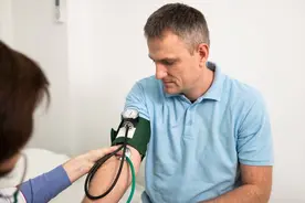 血压中高压正常、低压偏高或高压偏高、低压偏低，应该怎么办？图片