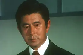 陪伴妻子40年，83岁弥留之际另娶初恋，他称“我一直想这样做”图片