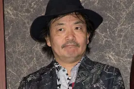 日本名导演被曝性侵女演员，利诱+胁迫，不从就换人做给她看图片