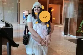汪小菲大S离婚后，张兰飞日本陪孙子孙女玩，9岁玥儿身高引关注图片