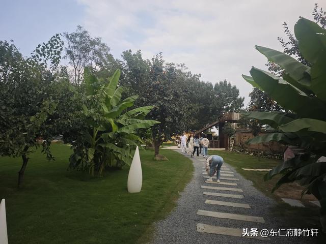 相约陕西省西安市鄠邑区蒋村街道白龙村甘河东岸一念等某人民宿
