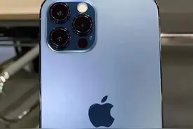 苹果11和苹果12哪个性价比高图片