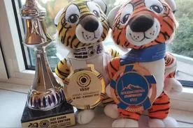 一个亚洲冠军！一个全国冠军！金山运动员们好样的图片