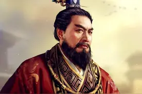 历史杂谈——曹操：挟天子以令诸侯，看似不忠，实则有大智慧图片