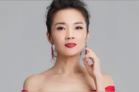 “山东媳妇”管彤：26岁进央视，42岁做妈妈，51岁被丈夫宠成宝图片