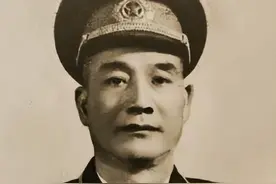 1950年李治进京求助毛主席，被警卫拦下，主席：他就是带刀也能进图片