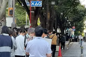 日元汇率暴跌令iPhone 13便宜折合1300多元 游客退税优惠被取消图片