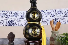 浅谈泰山墨玉产品之葫芦摆件图片