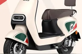 新日电动车新款F3，造型漂亮，一次充电不止200公里，能上牌图片