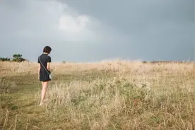 人到中年：不比较，不在意，不纠缠图片