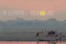 印度恒河是信仰的象征，毒素深入食人鲶骨髓，真是扶不起的阿斗？图片