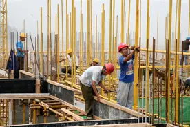 多地发布建筑业“清退令”，超过60岁不从事施工作业图片