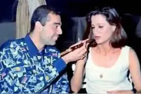 萨达姆长子到底有多残暴？对同父异母的妹妹下手，抢占军官老婆图片