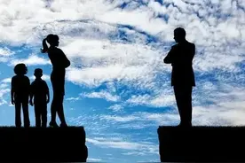 男人千万不要娶一个离婚带孩子的女人图片