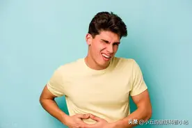 瑞巴派特是治疗胃溃疡、糜烂性胃炎的新型药物，科学服用注意4点图片