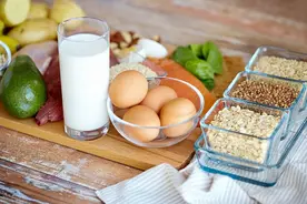 优质蛋白质排行榜！牛奶只排倒数第一，鸡蛋排第7，早知道早受益图片