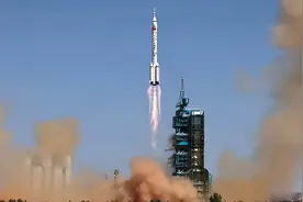 神舟十四号：宇航员成功抵达天和空间站，停留6个月图片