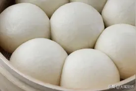 和面时，用冷水还是开水？才知道水温不一样，口感差很多，收藏了图片