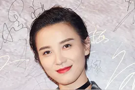 42岁小宋佳的“豪放”情史：不结婚怎么了？图片