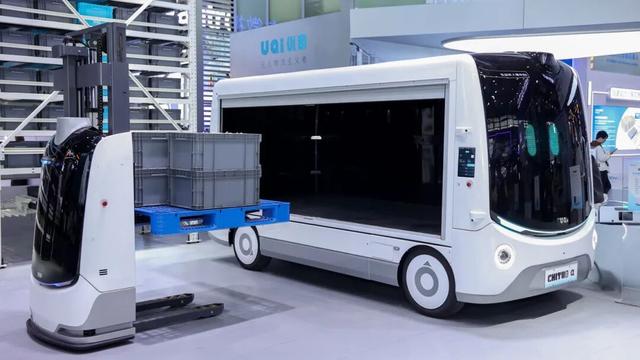 从"多机智能"到"全栈效能",UQI优奇全栈式无人物流解决方案再进化