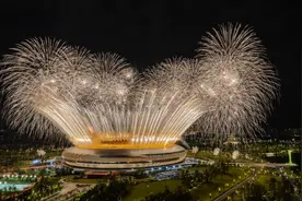 相约大运 展现魅力中国——成都第三十一届世界大学生夏季运动会开幕式“燃爆”青春图片