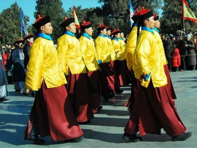 古代皇帝的安保工作，到底是怎么做的？如何确保身边侍卫的忠诚？