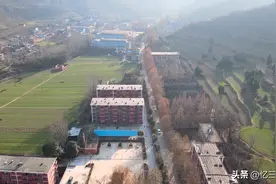 陕西宝鸡，山谷中神秘的军工厂，上万挺轻机枪走进军队图片