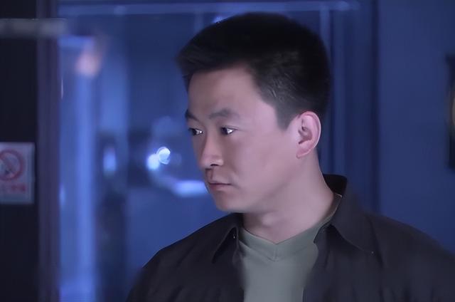 刑侦剧连载75：研究所所长惨死家中，一个发卡竟成破案关键