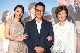 坐拥双妻的寇世勋：两位妻子和谐相处背后，全靠我楼上楼下来回跑图片