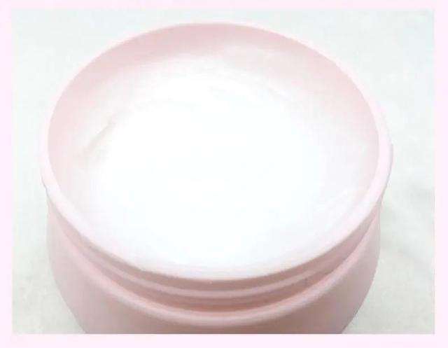 护发素、发膜、护发精油，傻傻搞不清楚？