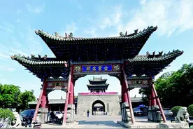 霍州娲皇庙清代壁画，展现满是烟火气的宫廷盛宴图片