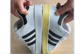 白鞋怎么才能清洗得很干净？图片