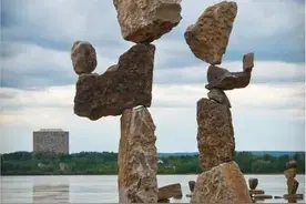 奇特的风景——不可思议的石头图片